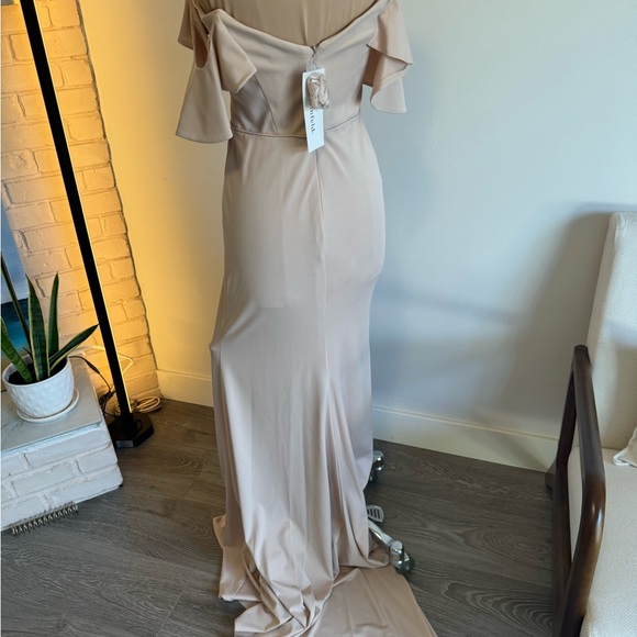 Kleinfeld off shoulder formal dress in dusty beige, neutral color - Picture 11 of 14